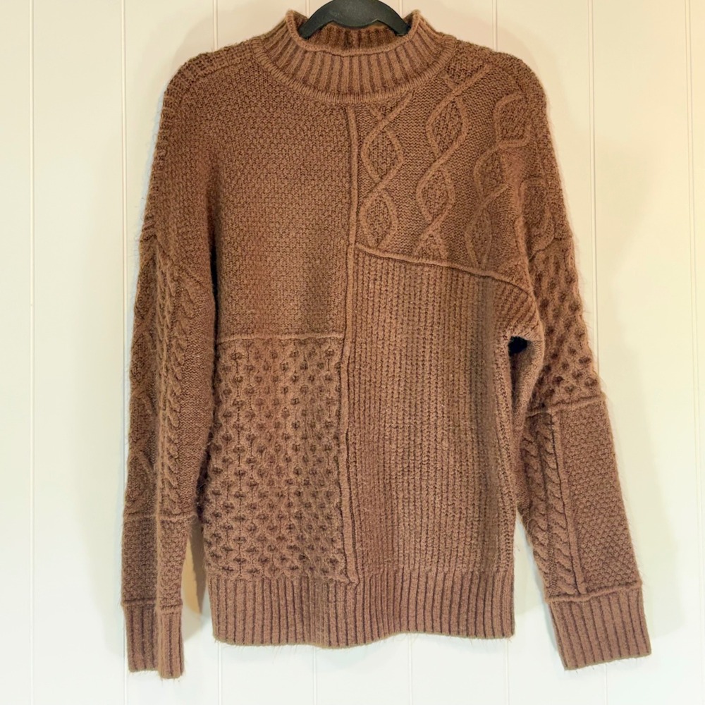 American Eagle Brown Patchwork Cable Knit Mock Neck Sweater Mens Medium